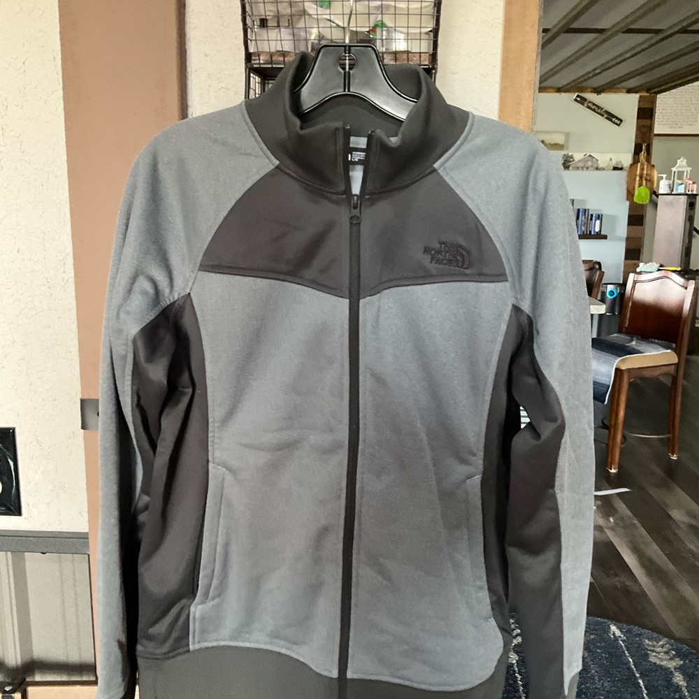 The North Face Gray and Black Full-Zip Fleece Jacket